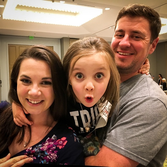 Meet your Posh Ambassador, Samantha!!! - Picture 4 of 8